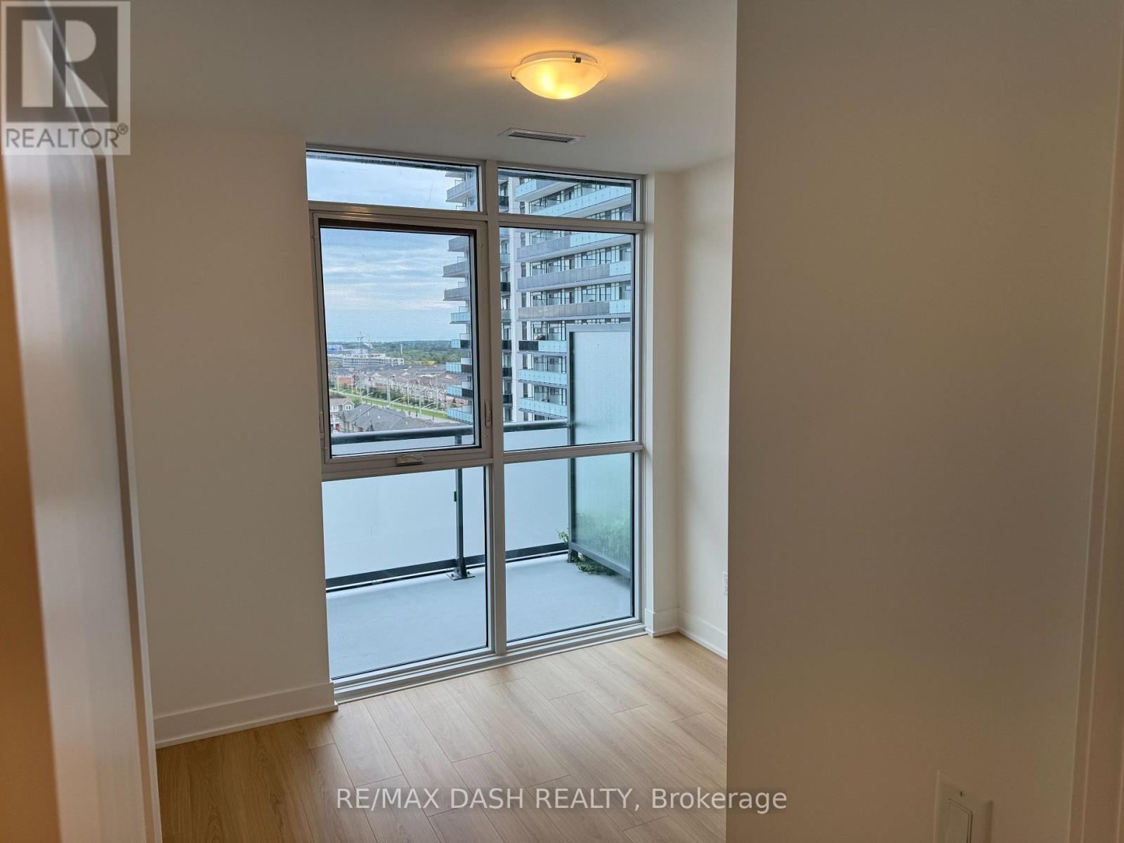 924 - 2545 Simcoe Street N, Oshawa, Ontario  L1L 0W3 - Photo 10 - E13801380