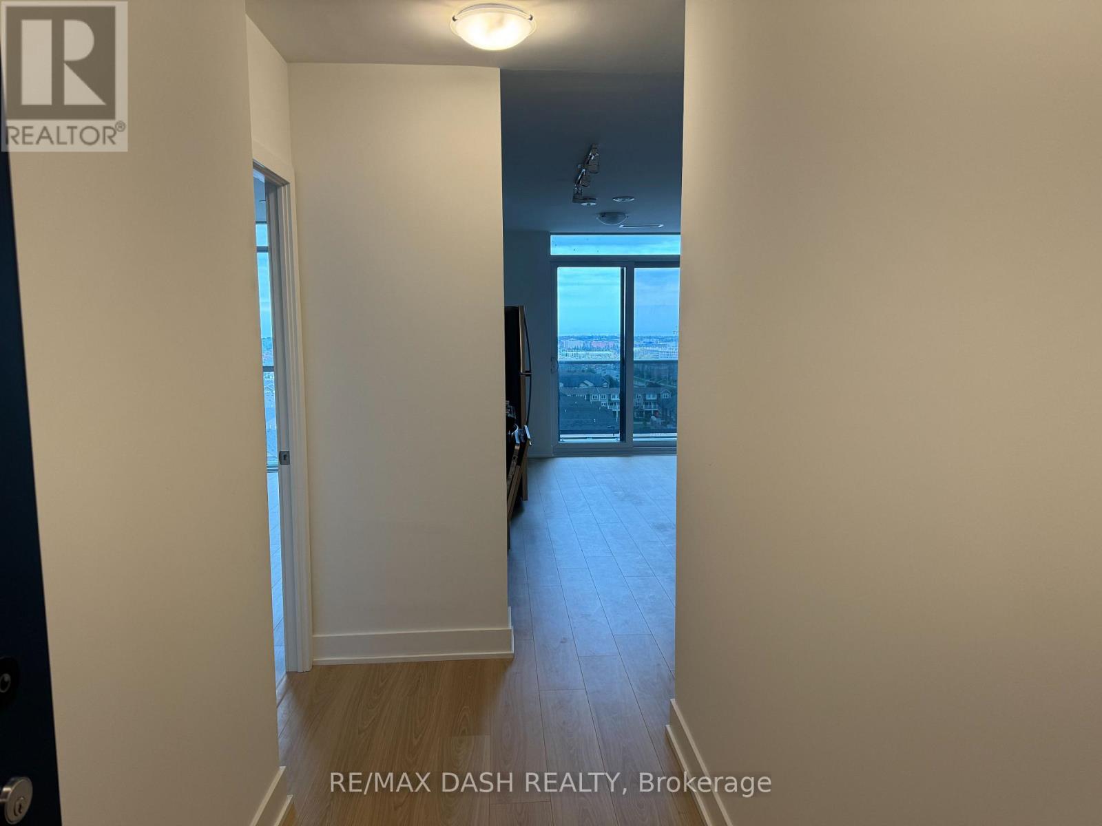 924 - 2545 Simcoe Street N, Oshawa, Ontario  L1L 0W3 - Photo 4 - E13801380