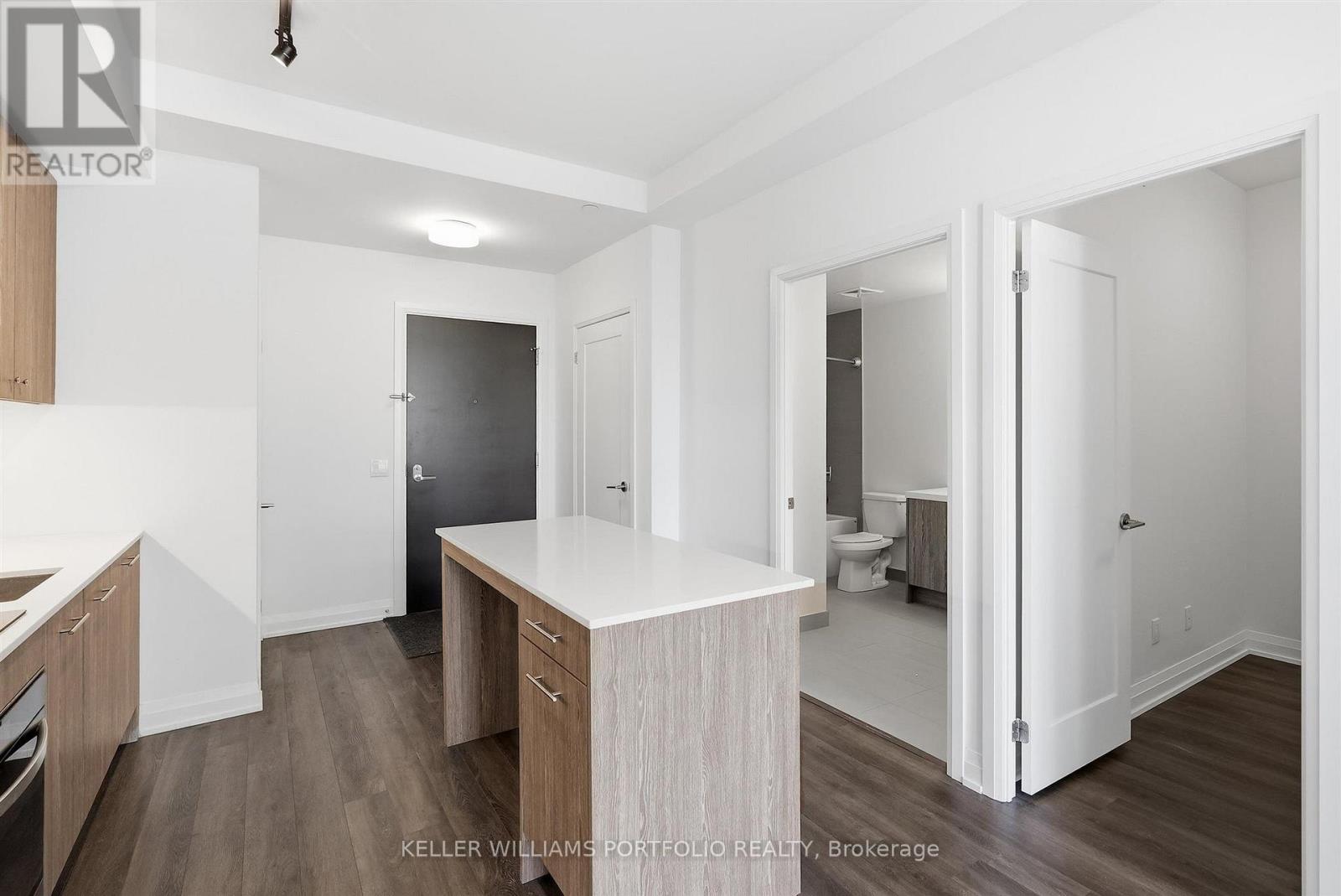 811 - 286 Main Street, Toronto, Ontario  M4C 0B3 - Photo 10 - E13801390