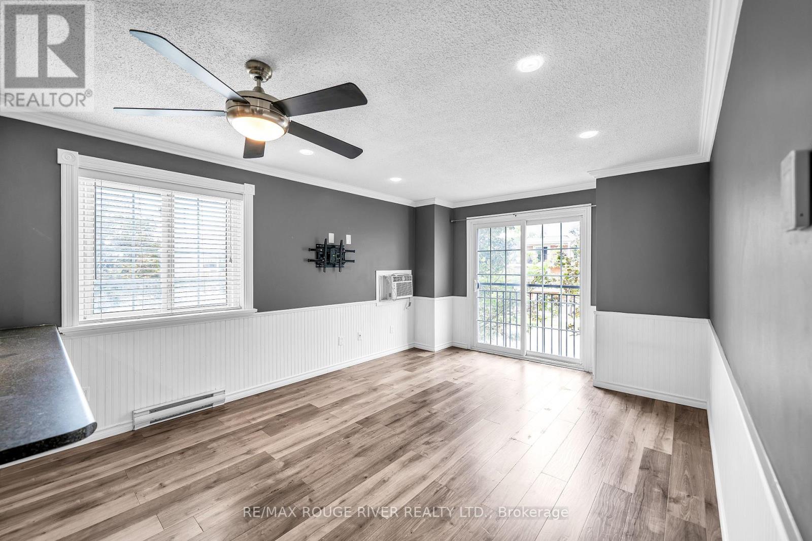 210 - 91 Aspen Springs Drive, Clarington, Ontario  L1C 5J9 - Photo 26 - E13801404