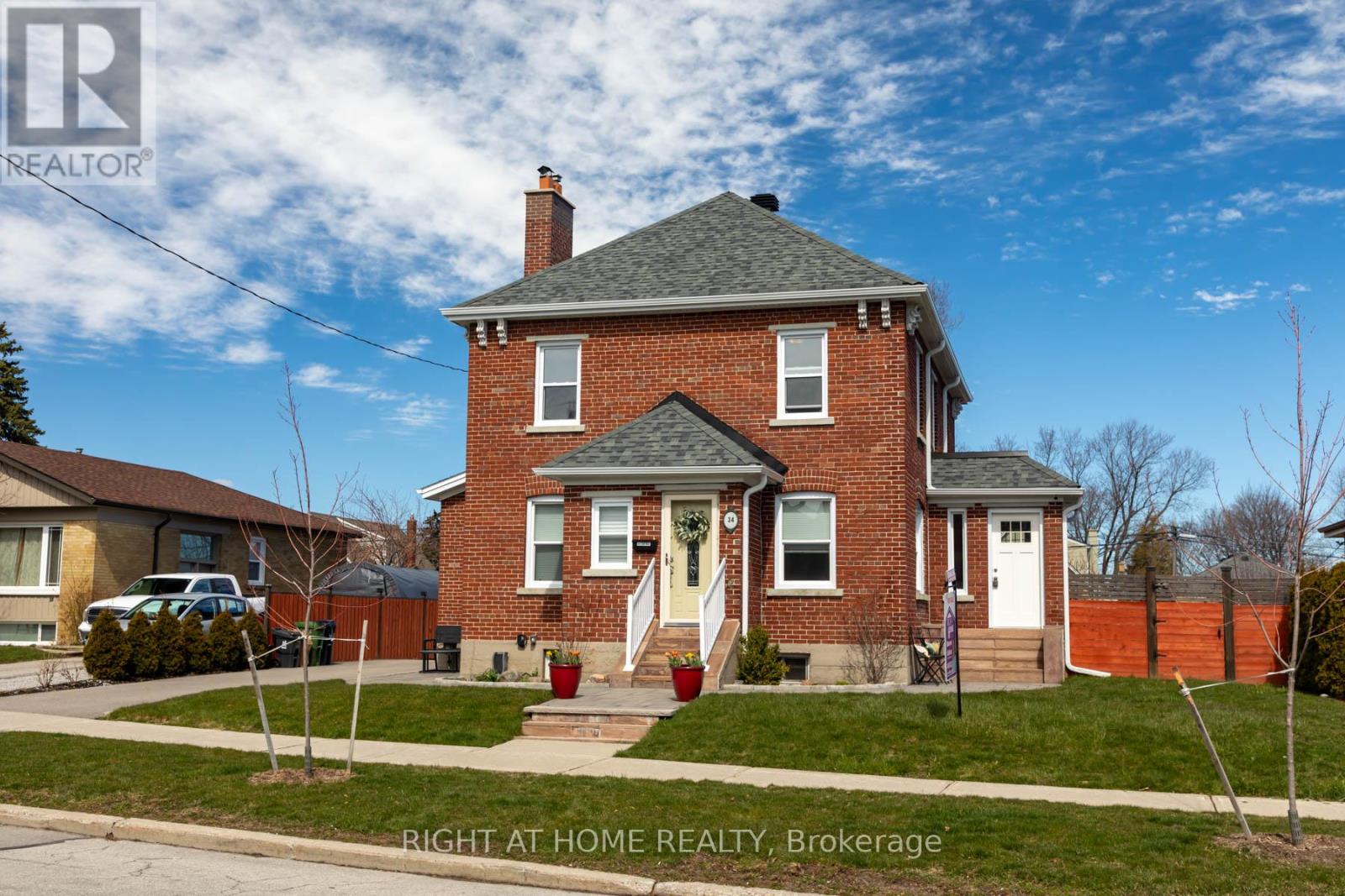 34 KECALA ROAD, Toronto, Ontario