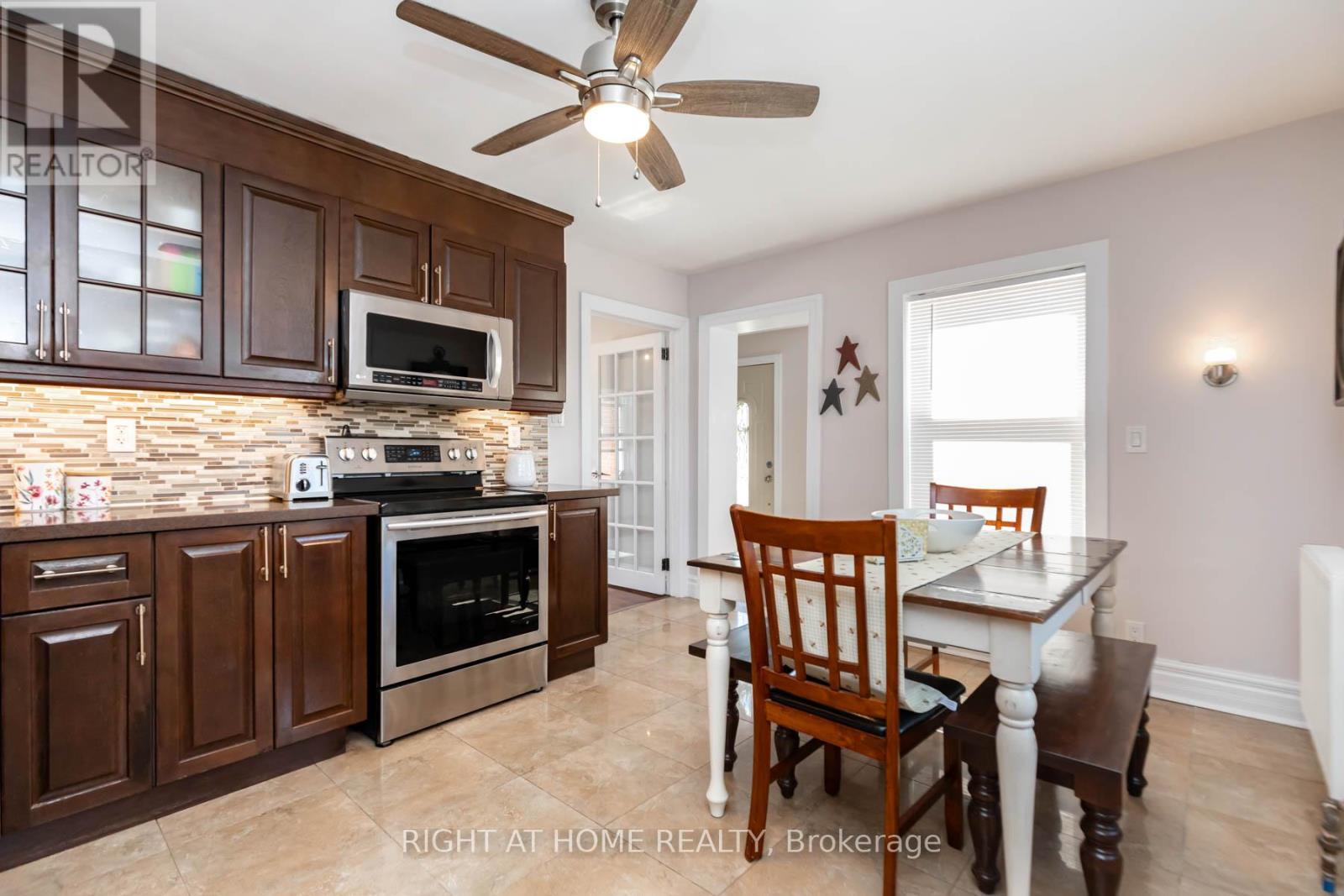 34 Kecala Road, Toronto, Ontario  M1P 1K6 - Photo 14 - E13801416