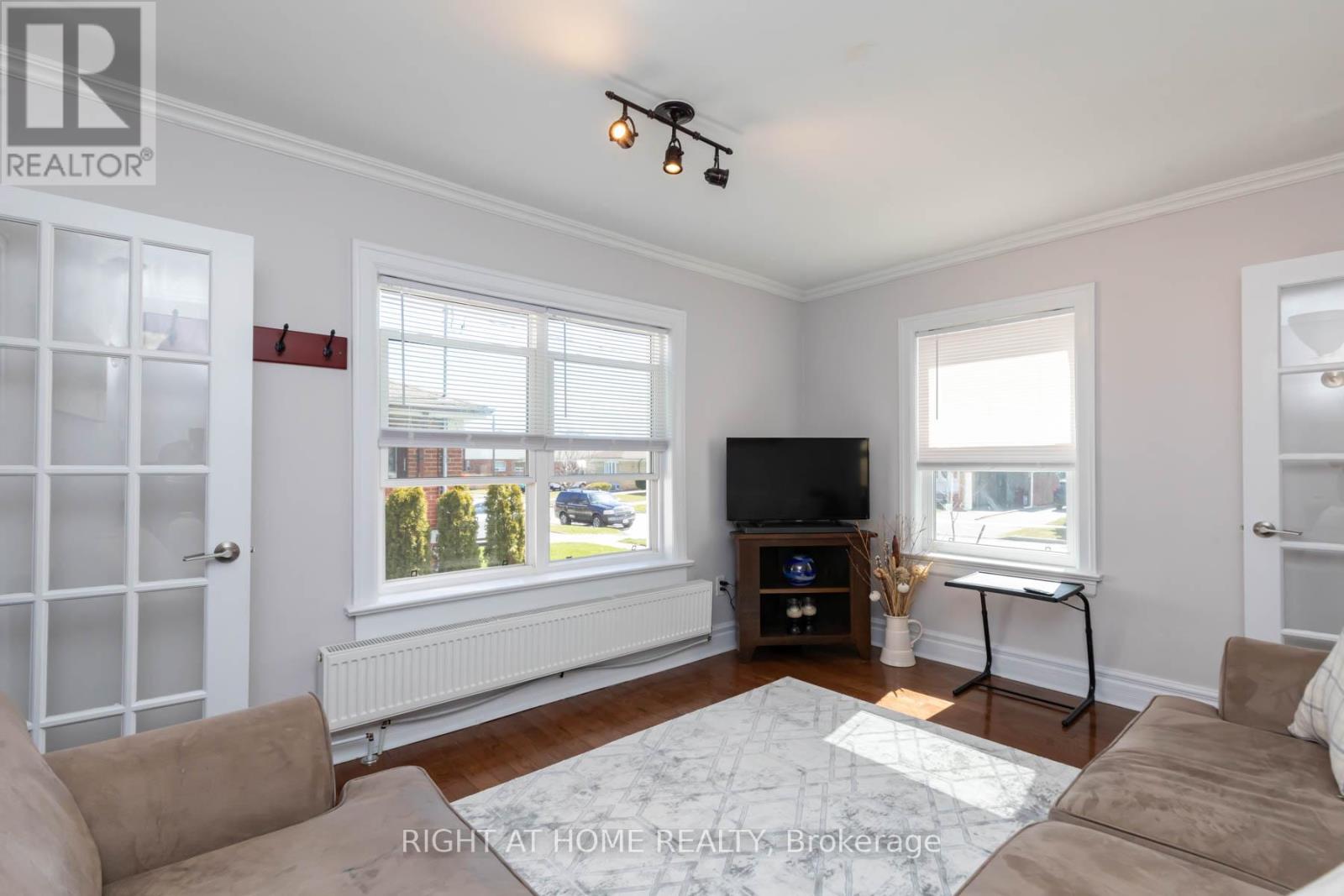 34 Kecala Road, Toronto, Ontario  M1P 1K6 - Photo 17 - E13801416