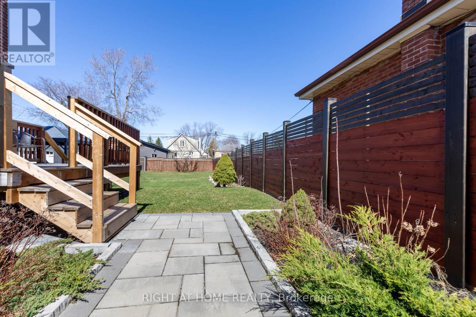 34 Kecala Road, Toronto, Ontario  M1P 1K6 - Photo 40 - E13801416