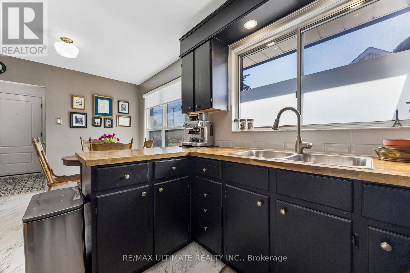 64 Hart Avenue, Toronto, Ontario  M1K 3H4 - Photo 5 - E13801470