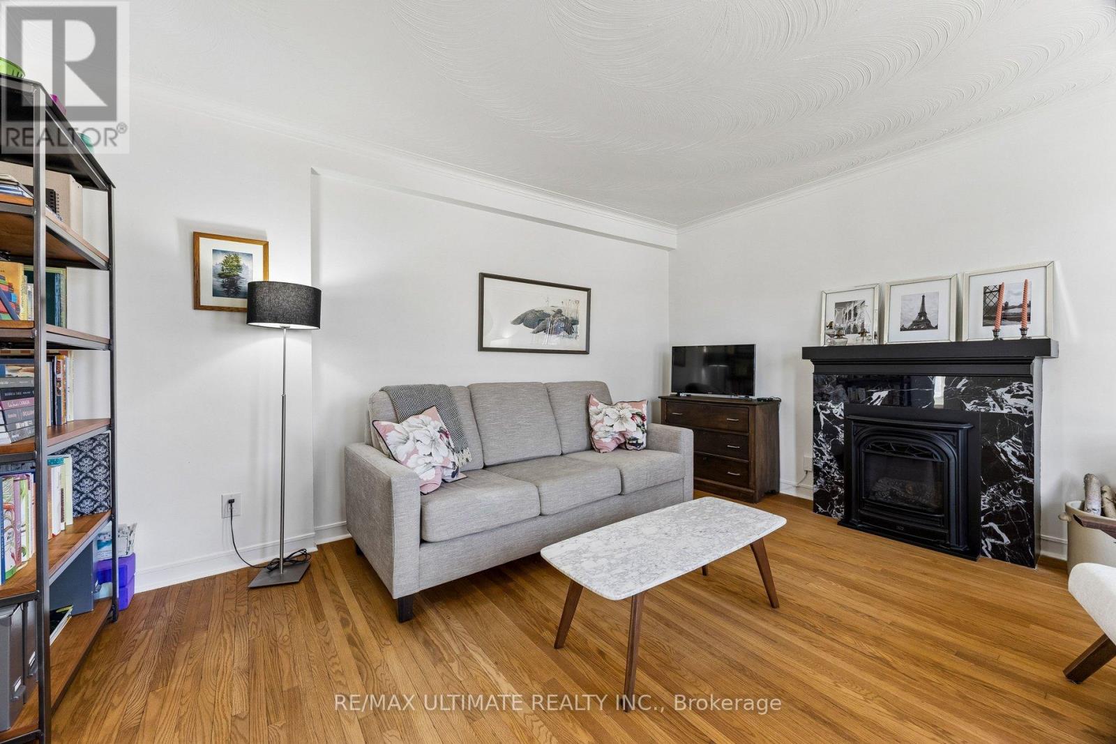 64 Hart Avenue, Toronto, Ontario  M1K 3H4 - Photo 7 - E13801470