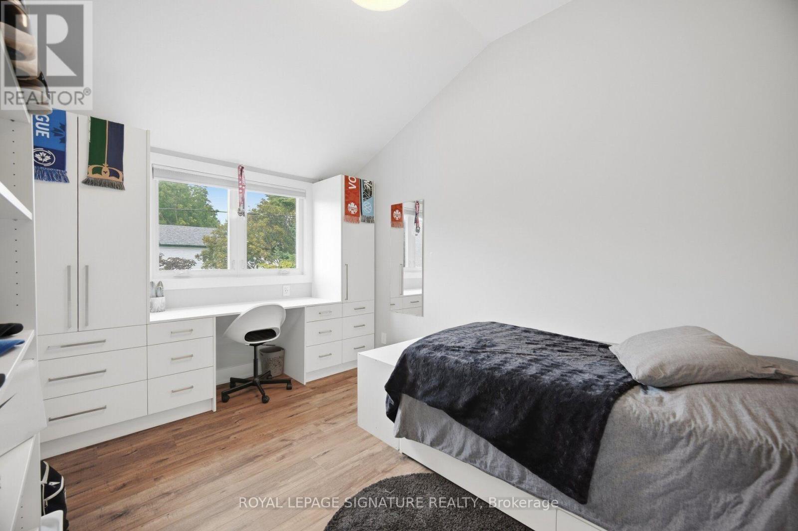 45 Furnival Road, Toronto, Ontario  M4B 1W4 - Photo 34 - E13801488