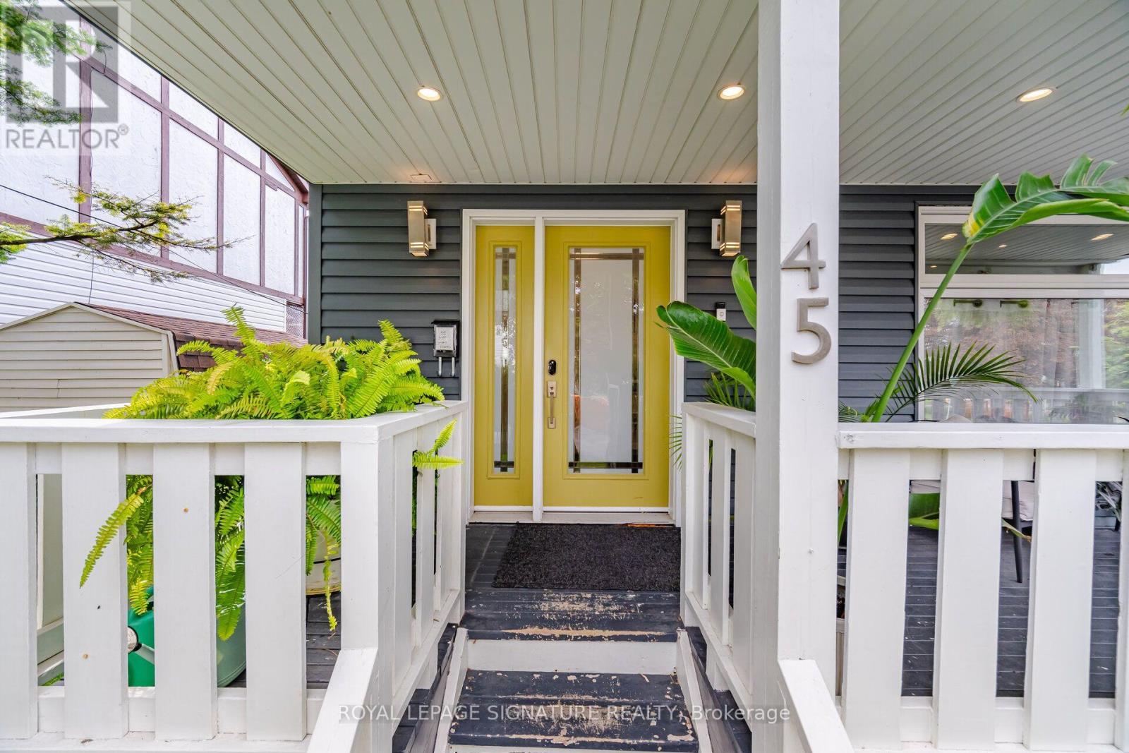 45 Furnival Road, Toronto, Ontario  M4B 1W4 - Photo 4 - E13801488