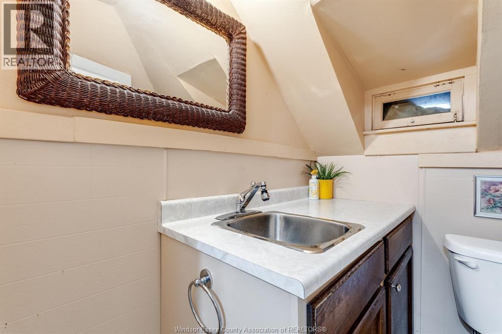 3 Selkirk Avenue, Leamington, Ontario  N8H 1G2 - Photo 36 - 26022869