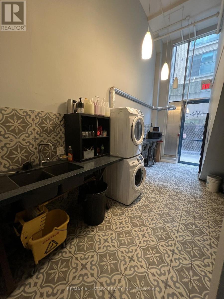103 - 477 Richmond Street W, Toronto, Ontario  M5V 3E7 - Photo 9 - C13799080