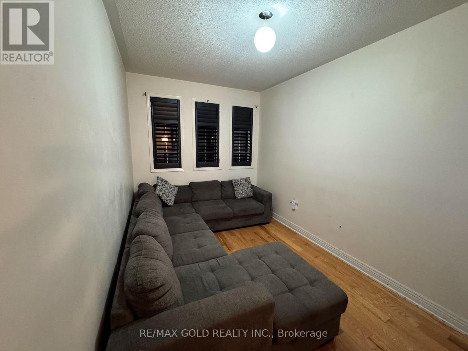 86 Turquoise Crescent, Brampton, Ontario  L6P 0Z8 - Photo 35 - W13798708