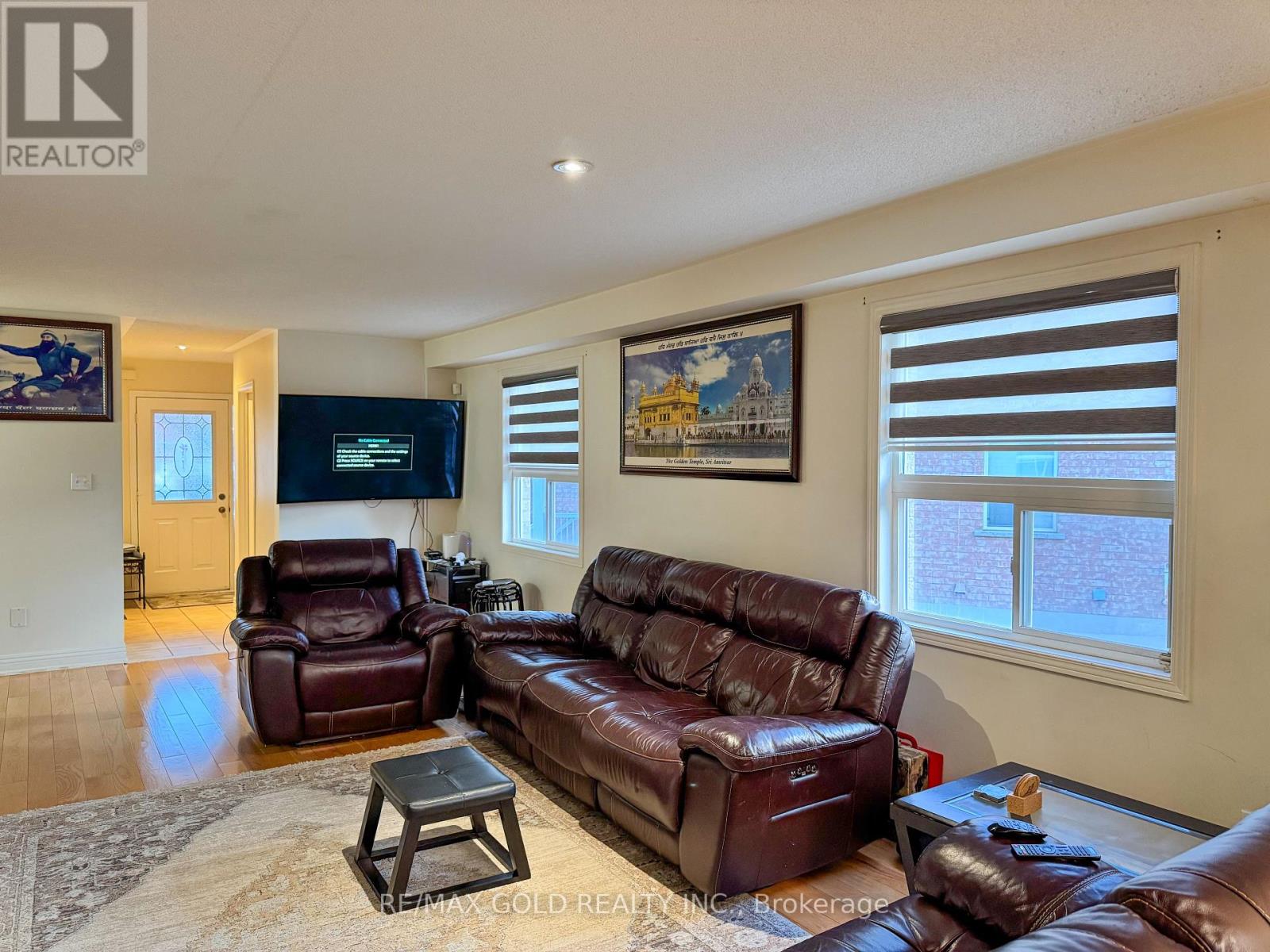 86 Turquoise Crescent, Brampton, Ontario  L6P 0Z8 - Photo 12 - W13798708