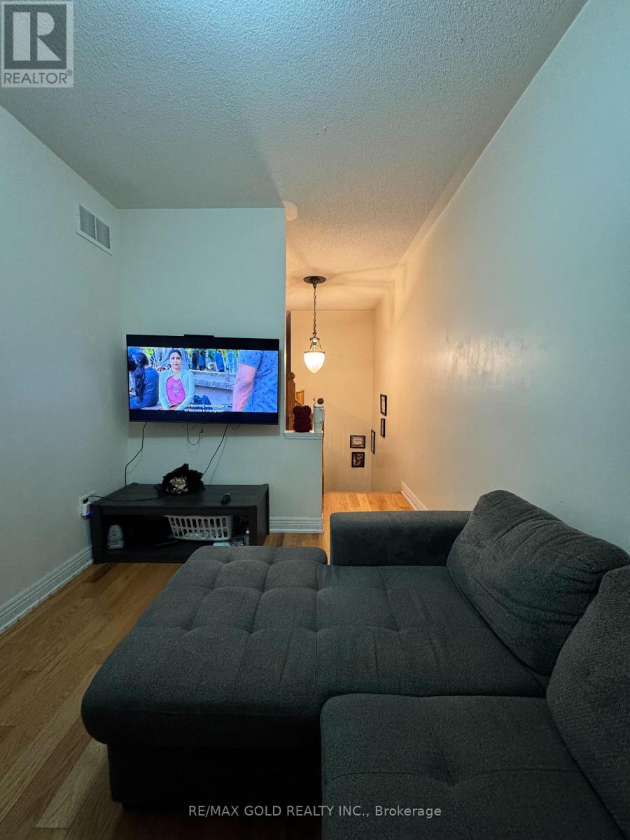 86 Turquoise Crescent, Brampton, Ontario  L6P 0Z8 - Photo 33 - W13798708