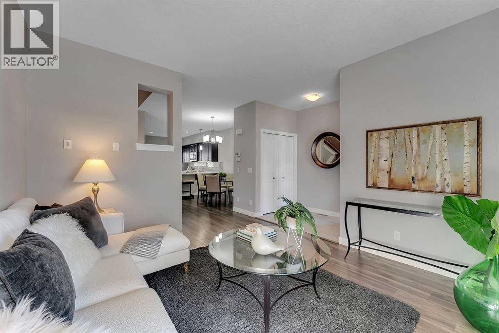 328 Midtown Gate SW, Airdrie, Alberta  T4B 4C9 - Photo 6 - A2343535