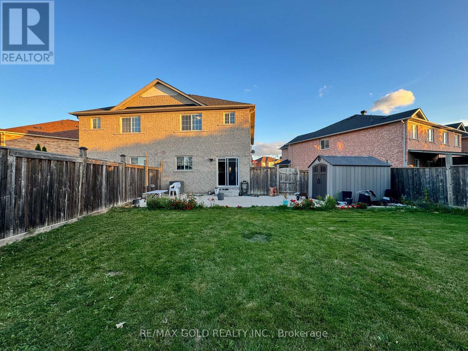 86 Turquoise Crescent, Brampton, Ontario  L6P 0Z8 - Photo 48 - W13798708