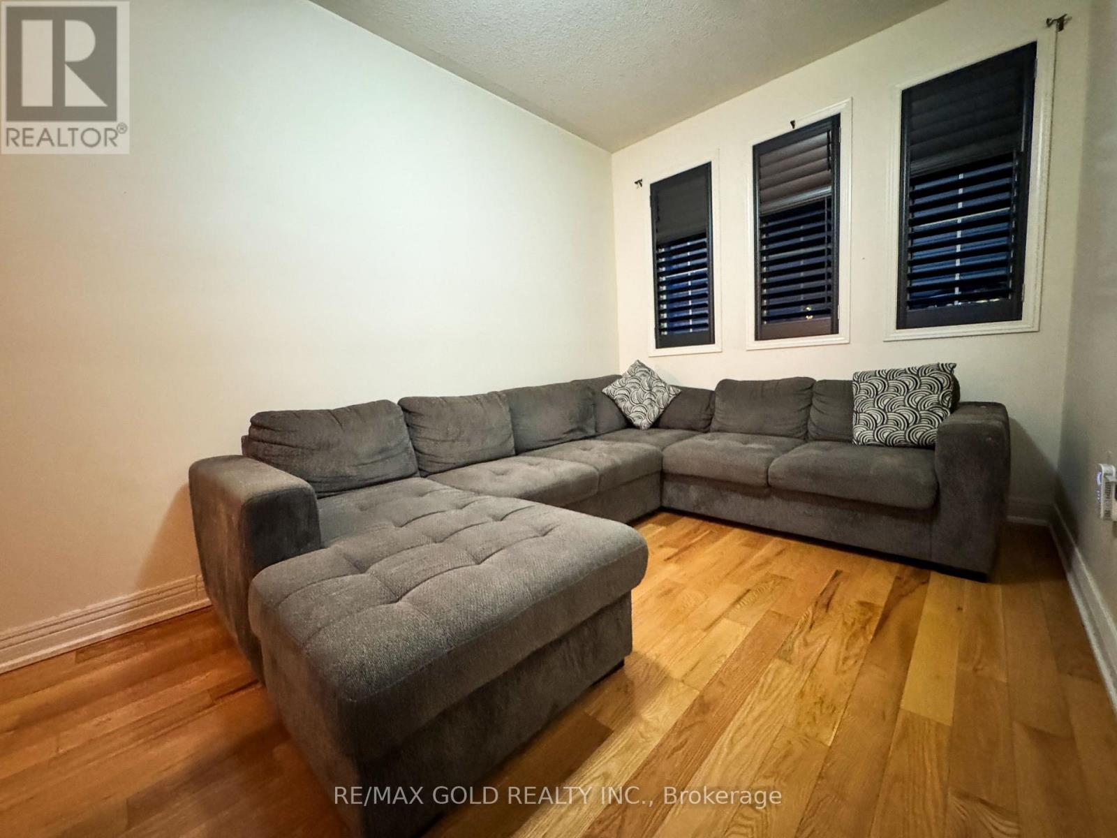86 Turquoise Crescent, Brampton, Ontario  L6P 0Z8 - Photo 32 - W13798708