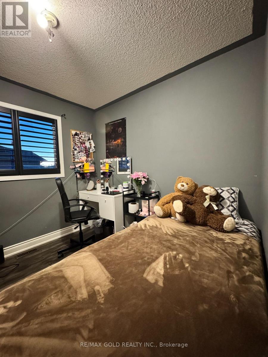86 Turquoise Crescent, Brampton, Ontario  L6P 0Z8 - Photo 25 - W13798708