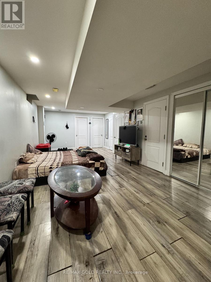 86 Turquoise Crescent, Brampton, Ontario  L6P 0Z8 - Photo 41 - W13798708