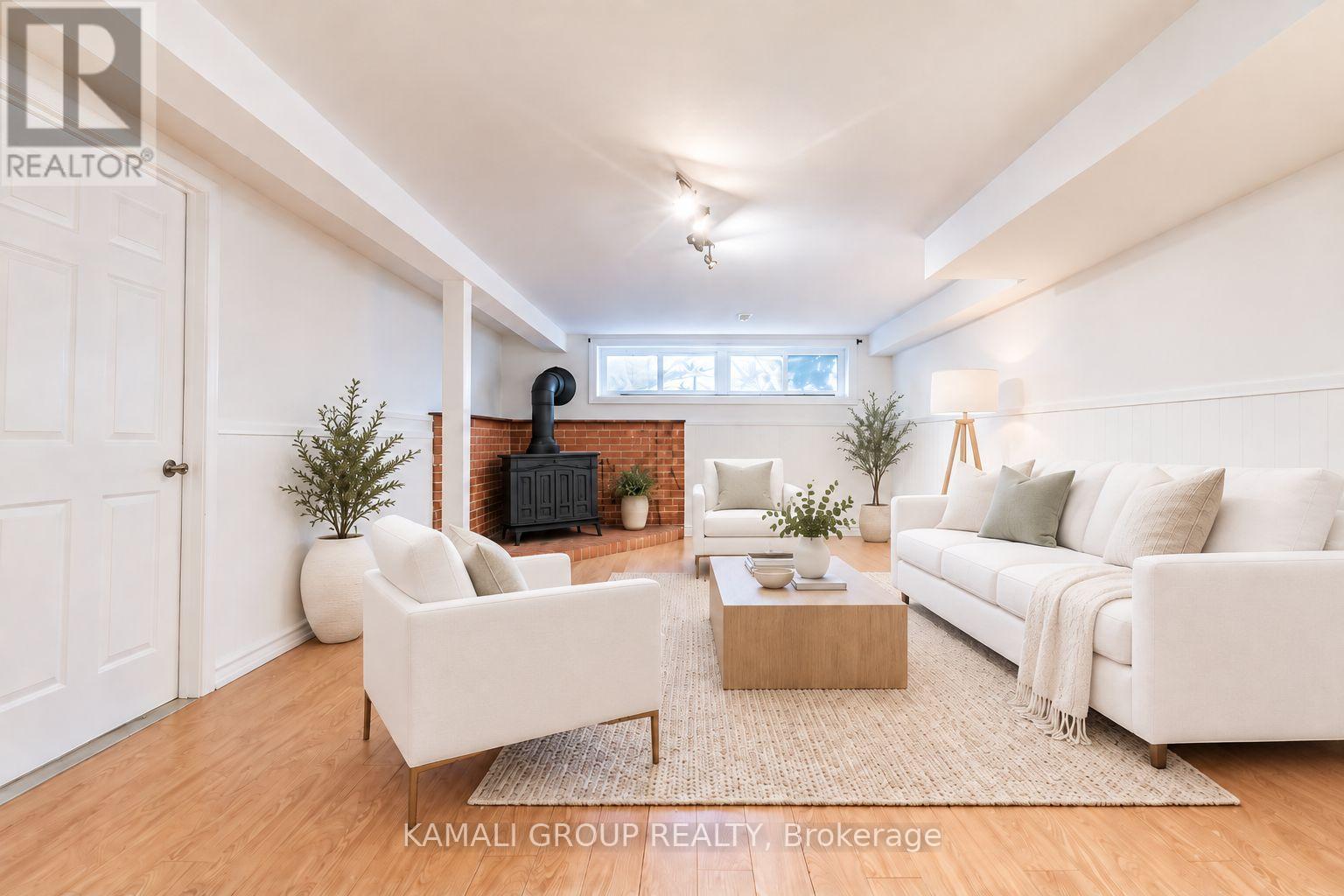 Bsmt - 25 Hillview Drive, Newmarket, Ontario  L3Y 4Y3 - Photo 1 - N13801202