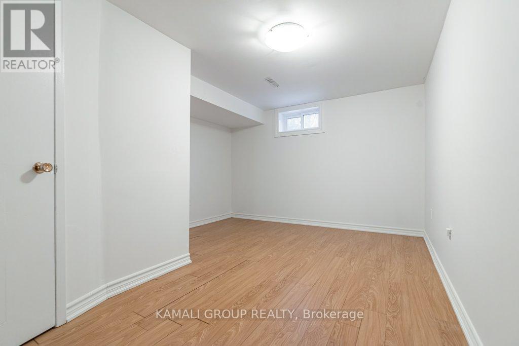 Bsmt - 25 Hillview Drive, Newmarket, Ontario  L3Y 4Y3 - Photo 10 - N13801202