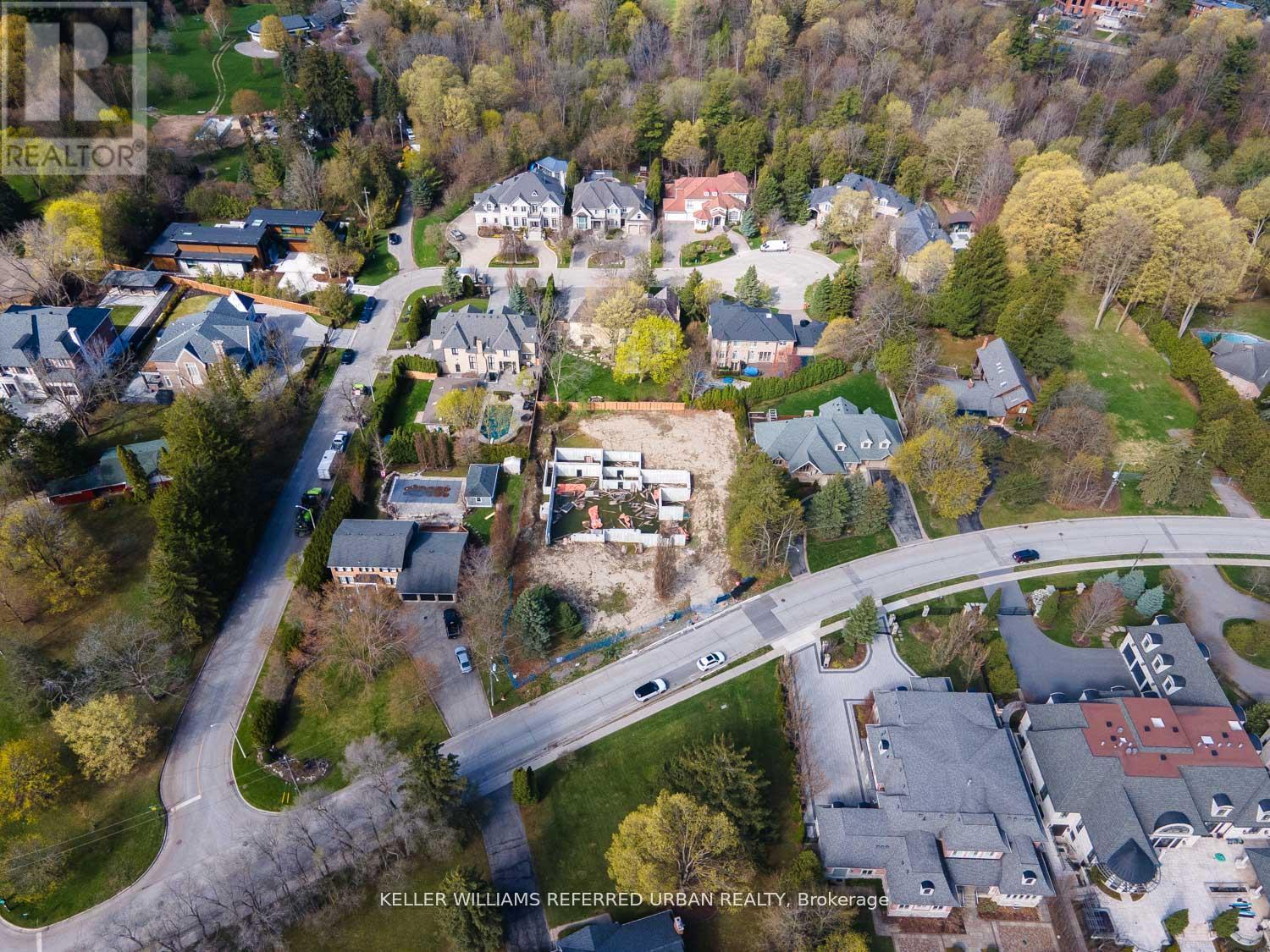 6 Maryvale Crescent, Richmond Hill, Ontario  L4C 6P8 - Photo 8 - N13801280