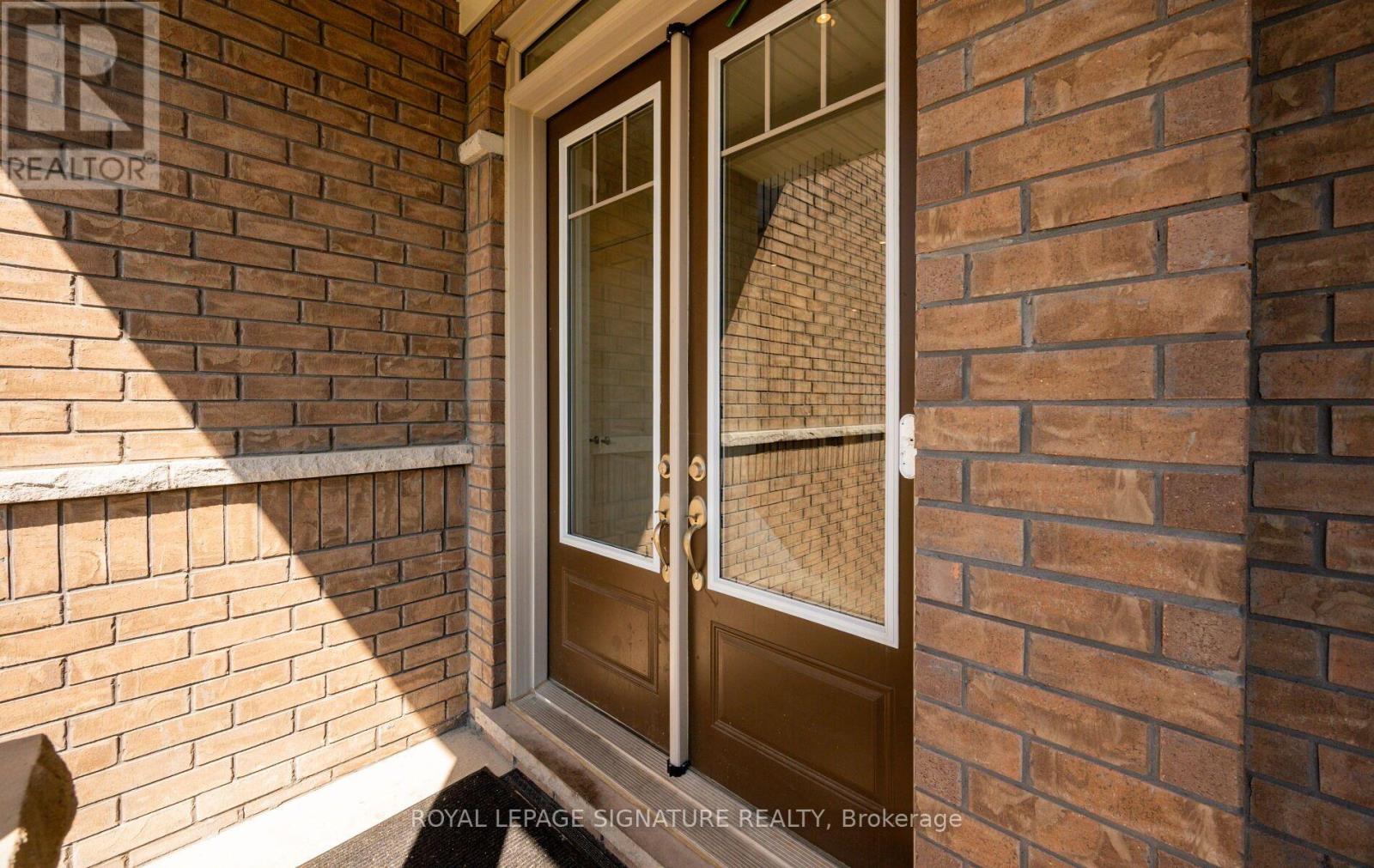 8 Mayflower Gardens, Adjala-Tosorontio (Colgan), Ontario  L0G 1W0 - Photo 10 - N13801350