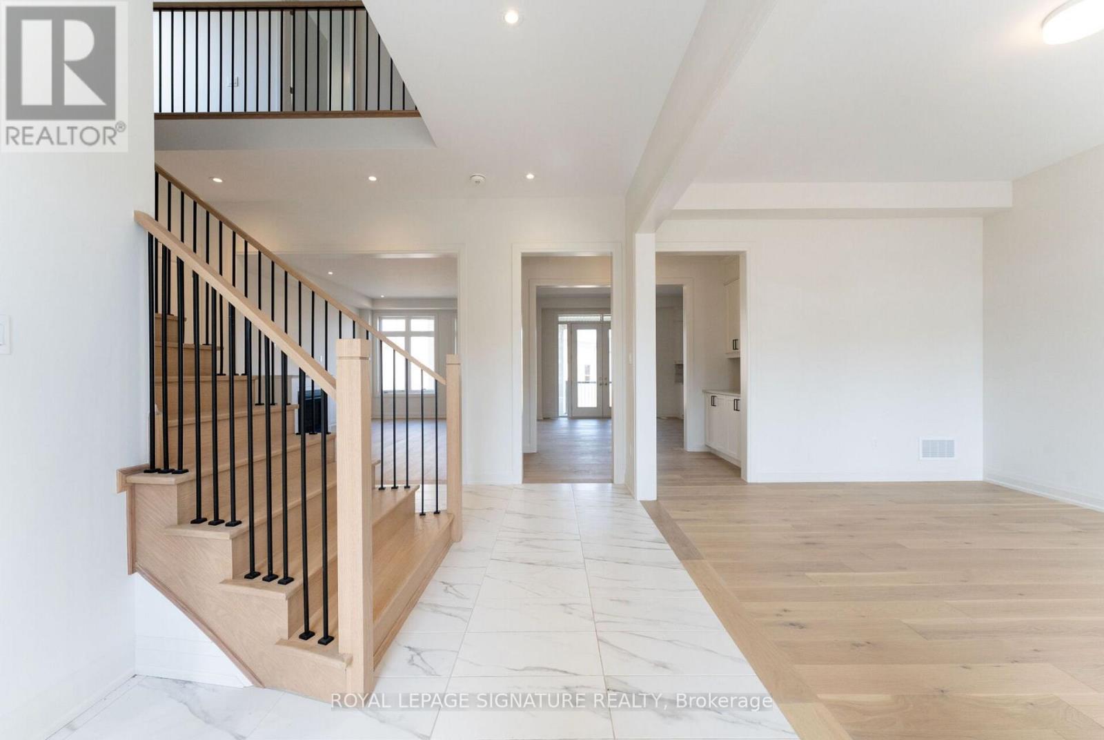 8 Mayflower Gardens, Adjala-Tosorontio (Colgan), Ontario  L0G 1W0 - Photo 12 - N13801350