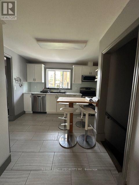 Upper - 189 Little Avenue, Barrie, Ontario  L4N 6L1 - Photo 3 - S13801180
