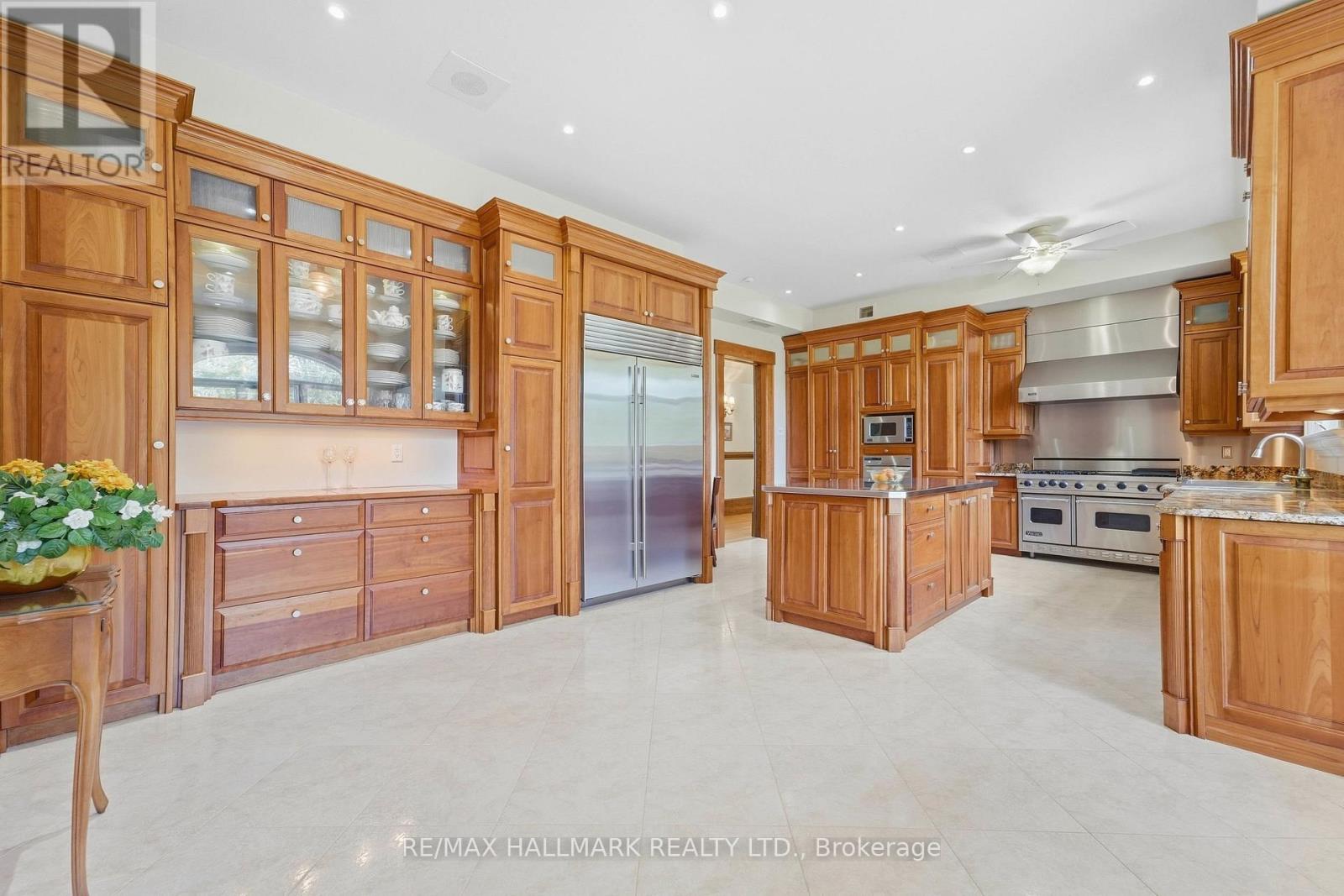 290 Tollendal Mill Road, Barrie, Ontario  L4N 7S6 - Photo 12 - S13801320