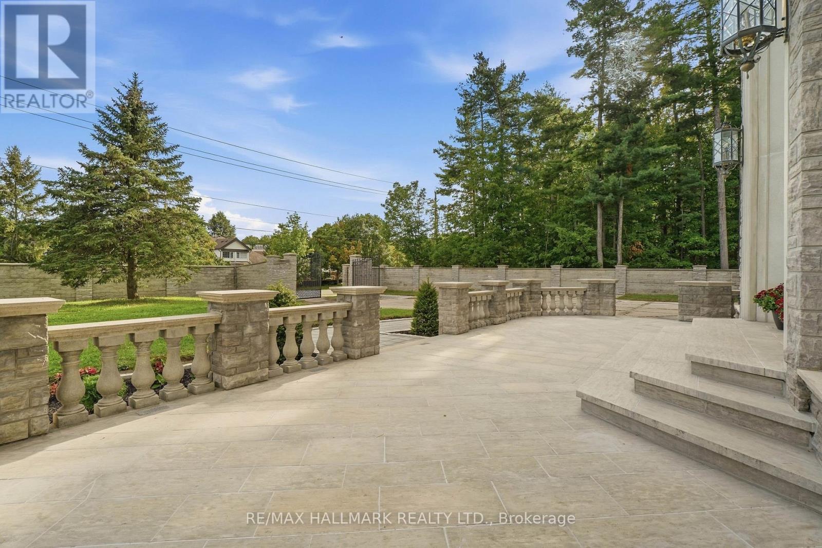 290 Tollendal Mill Road, Barrie, Ontario  L4N 7S6 - Photo 3 - S13801320