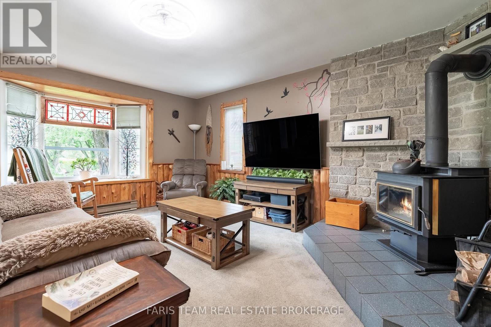 3400 Baldwick Lane, Springwater, Ontario  L0M 1T2 - Photo 10 - S13801498