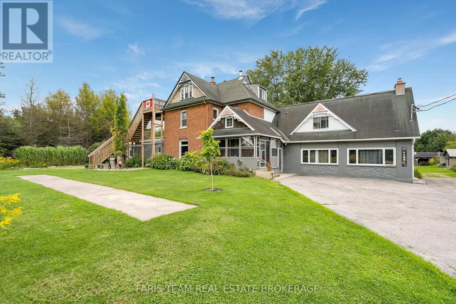 3400 Baldwick Lane, Springwater, Ontario  L0M 1T2 - Photo 3 - S13801498