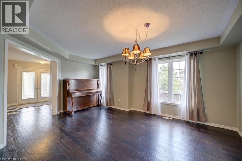 15 Davidson Court, Brantford, Ontario  N3S 0C6 - Photo 8 - 40862298