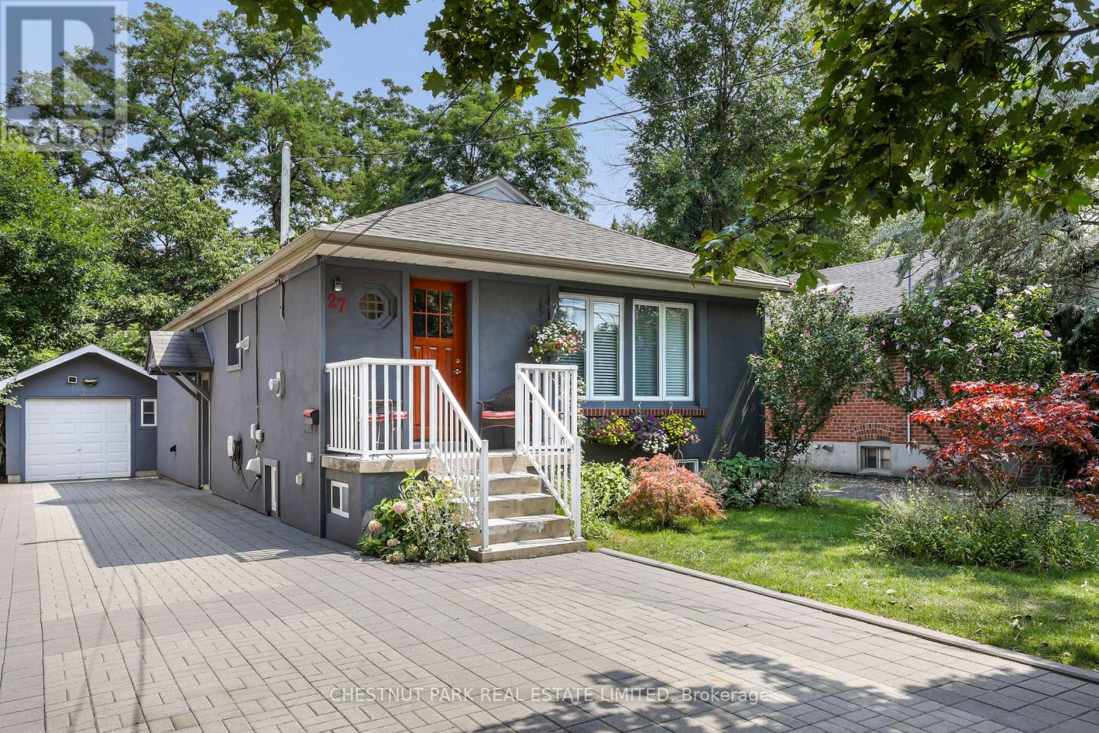 27 Cedarcrest Drive, Toronto, Ontario  M9A 2V4 - Photo 13 - W13801196
