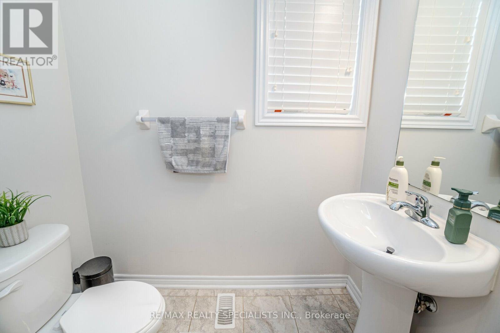93 Yardley Crescent, Brampton, Ontario  L6X 5L8 - Photo 22 - W13801210