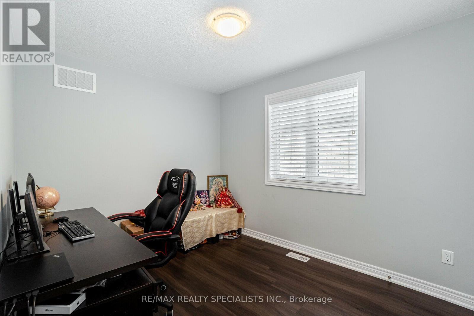 93 Yardley Crescent, Brampton, Ontario  L6X 5L8 - Photo 32 - W13801210