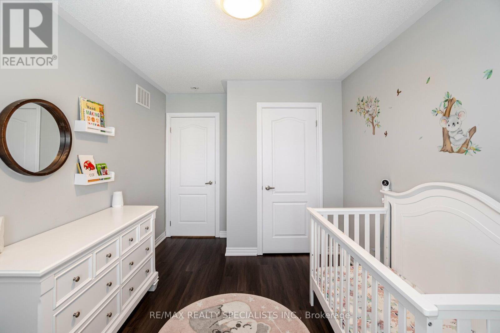 93 Yardley Crescent, Brampton, Ontario  L6X 5L8 - Photo 34 - W13801210