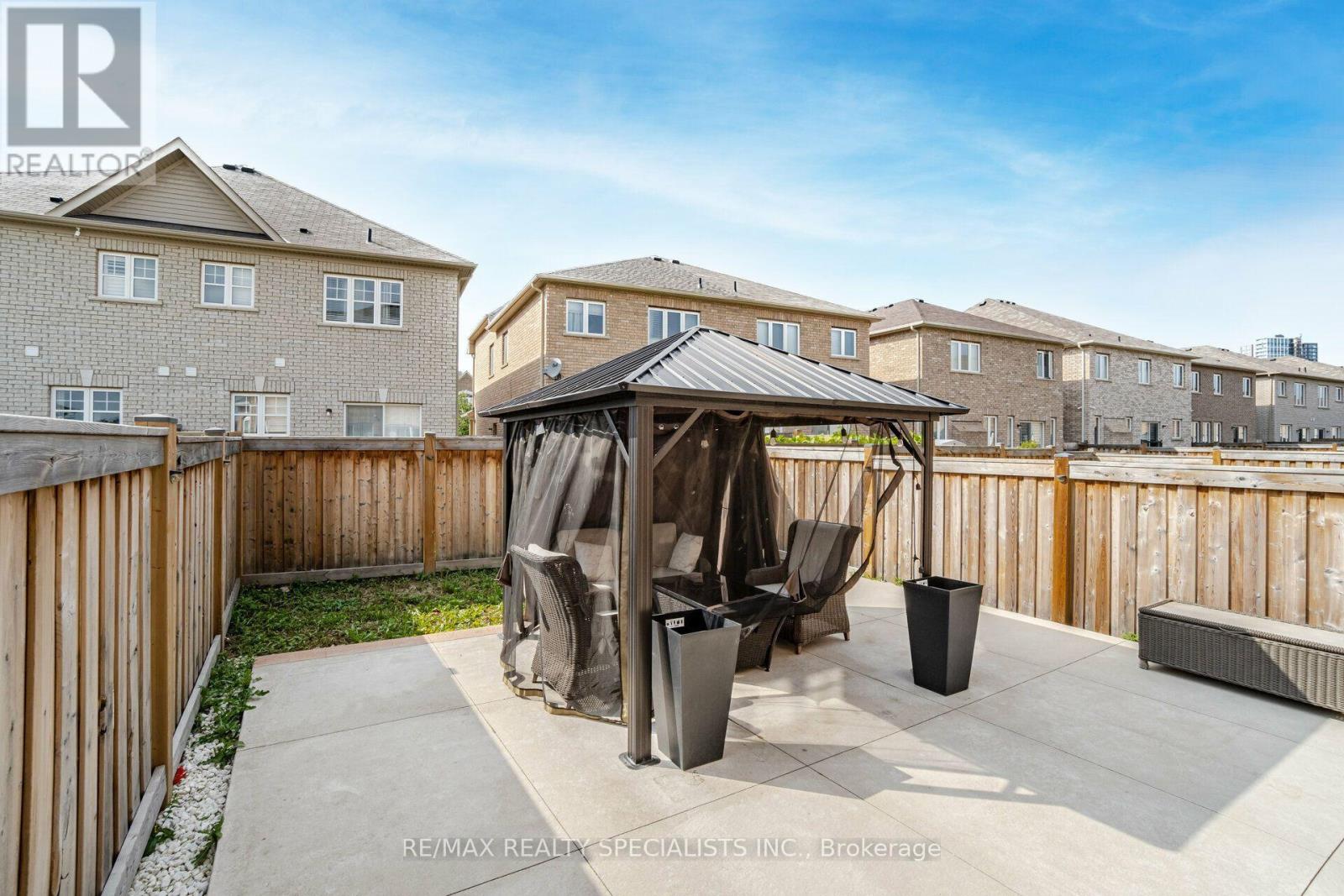 93 Yardley Crescent, Brampton, Ontario  L6X 5L8 - Photo 38 - W13801210