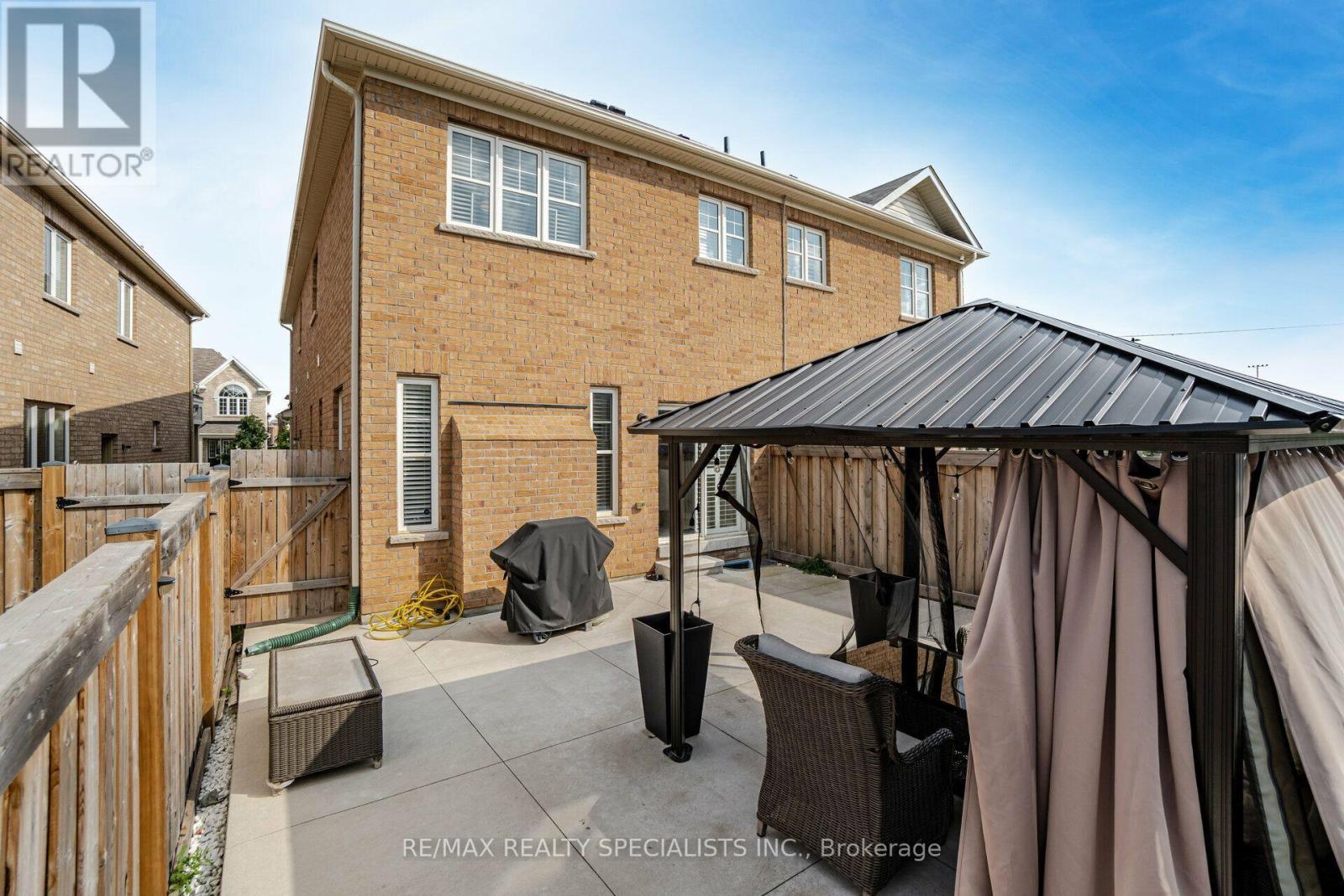93 Yardley Crescent, Brampton, Ontario  L6X 5L8 - Photo 40 - W13801210
