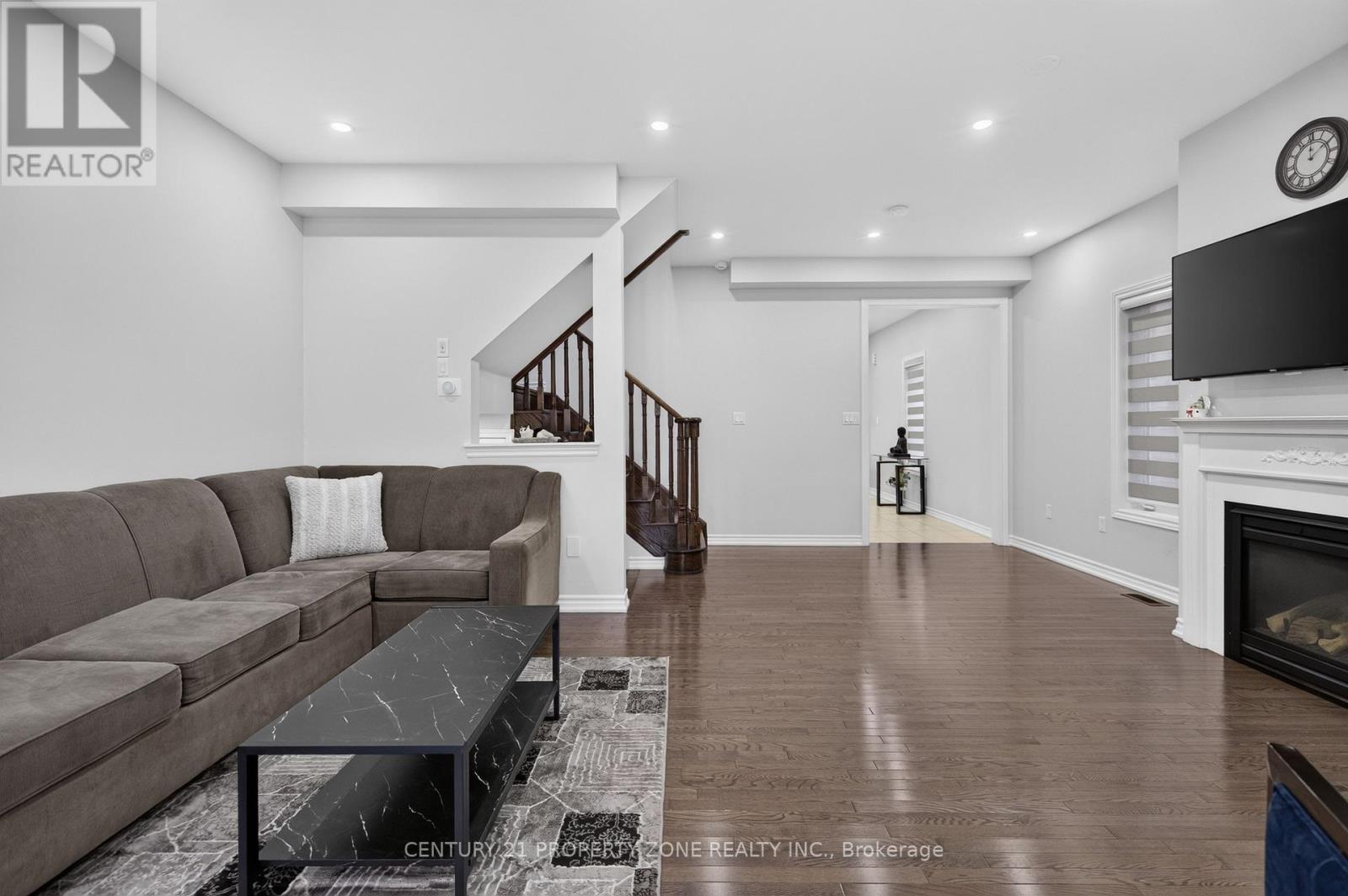 11 Selsdon Street, Brampton, Ontario  L6X 3E3 - Photo 12 - W13801328