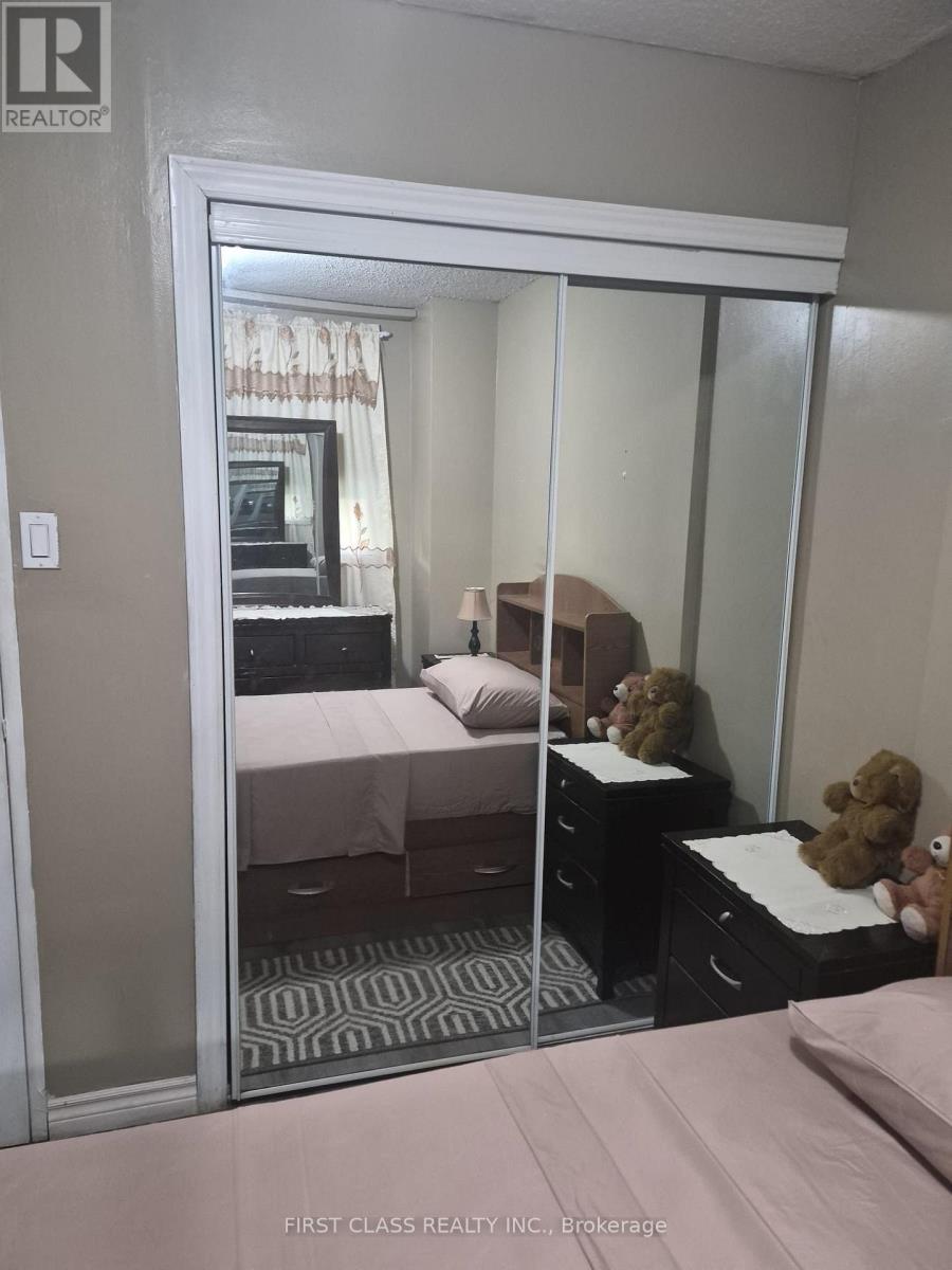 515 - 4673 Jane Street, Toronto, Ontario  M3N 2L1 - Photo 2 - W13801432