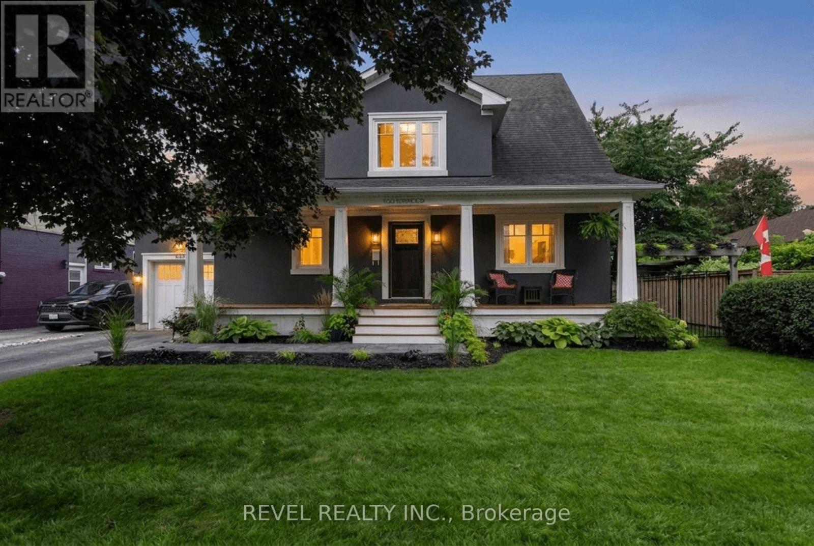 100 ROBINWOOD CRESCENT, Milton, Ontario