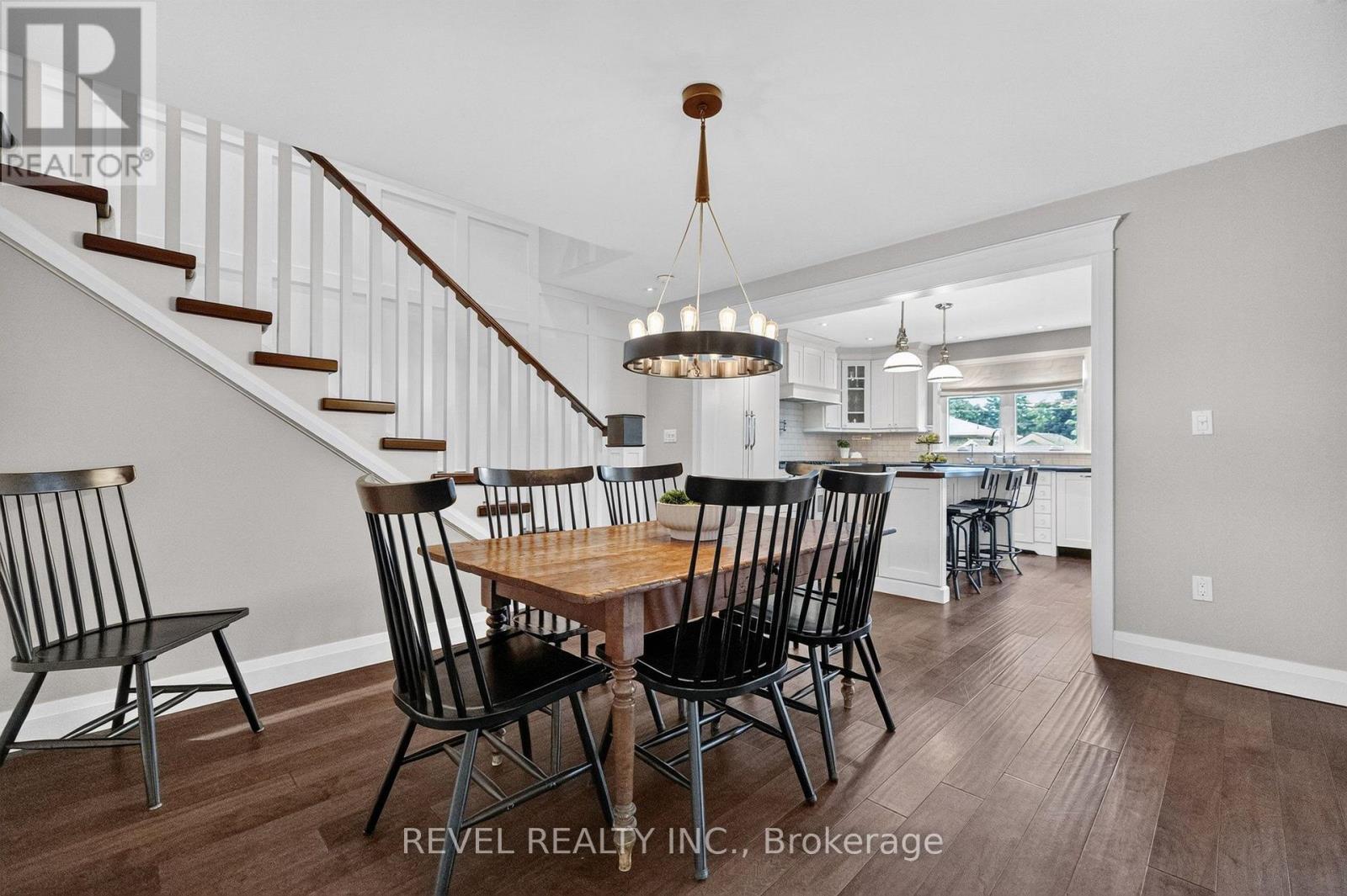 100 Robinwood Crescent, Milton, Ontario  L9T 2C3 - Photo 11 - W13801458