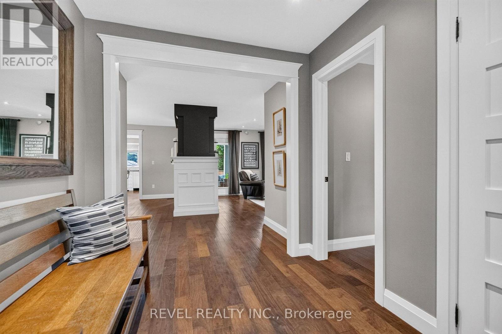 100 Robinwood Crescent, Milton, Ontario  L9T 2C3 - Photo 6 - W13801458