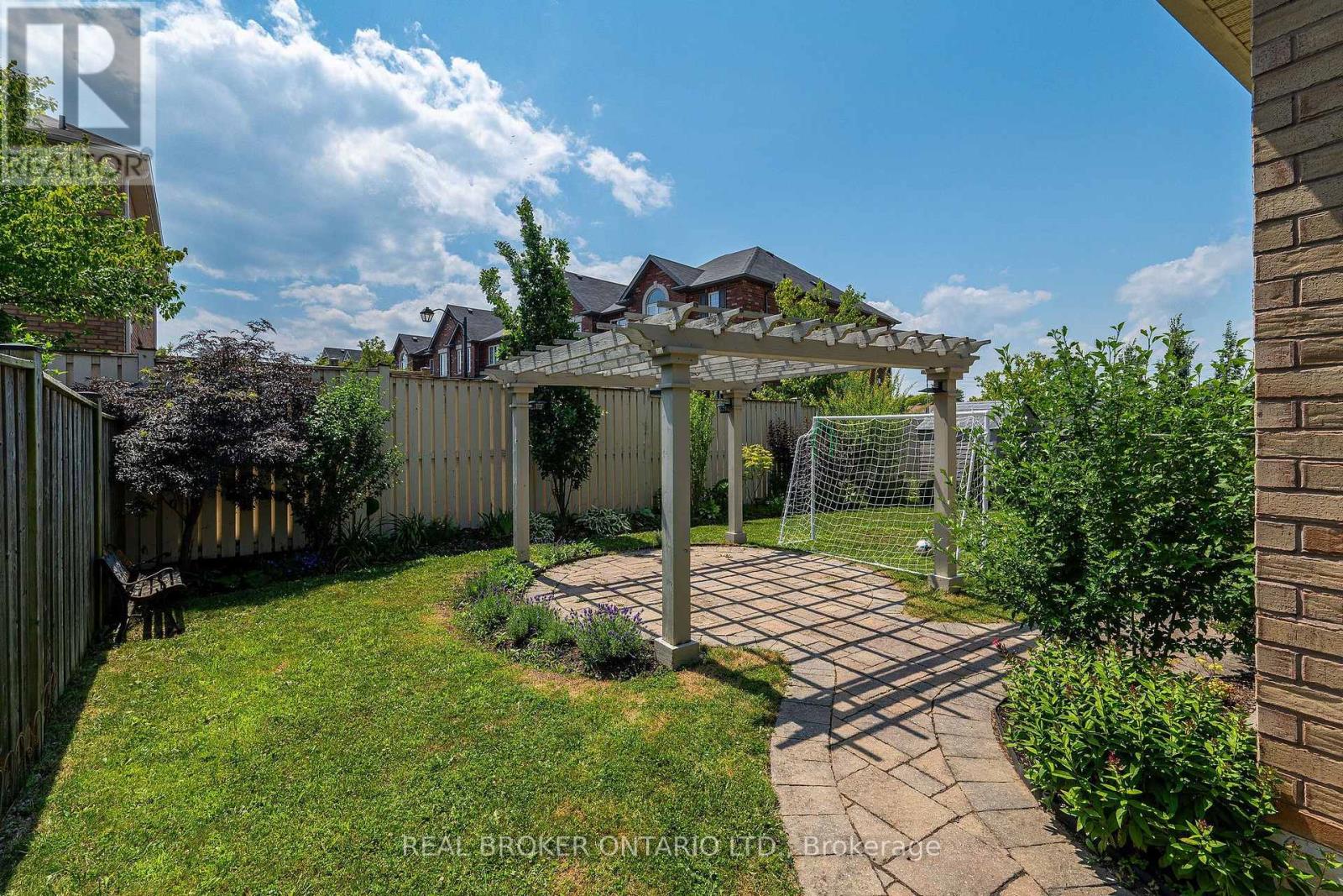 636 Serafini Crescent, Milton, Ontario  L9T 7P1 - Photo 36 - W13801492