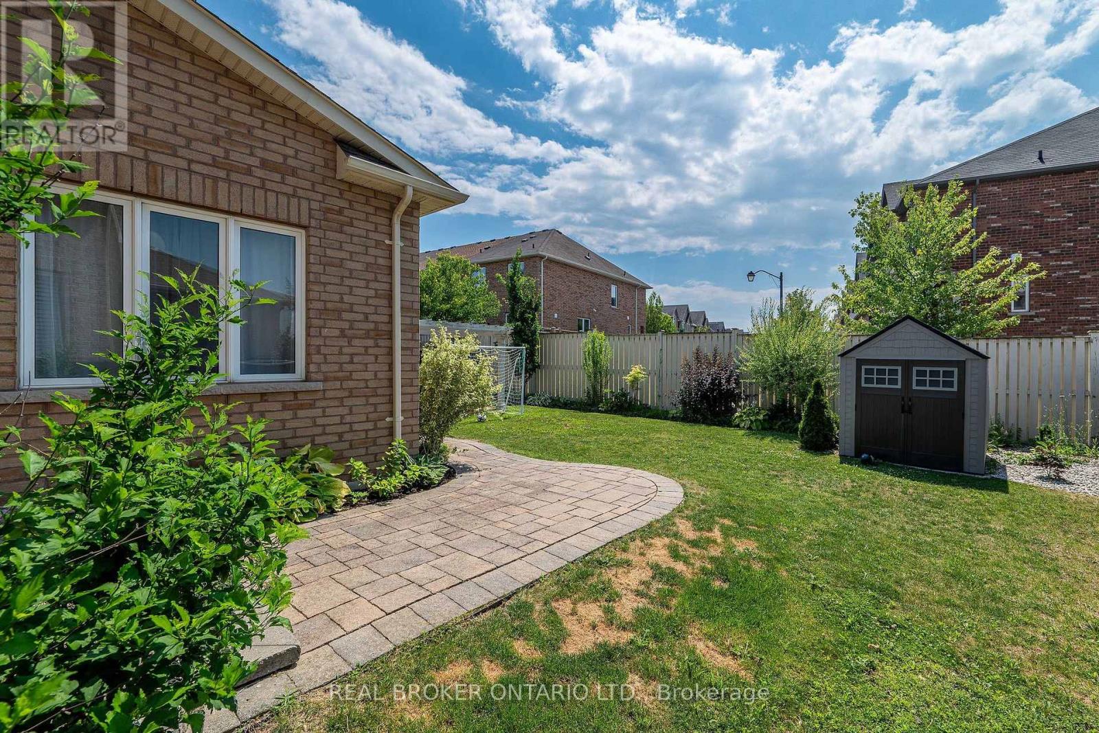 636 Serafini Crescent, Milton, Ontario  L9T 7P1 - Photo 39 - W13801492