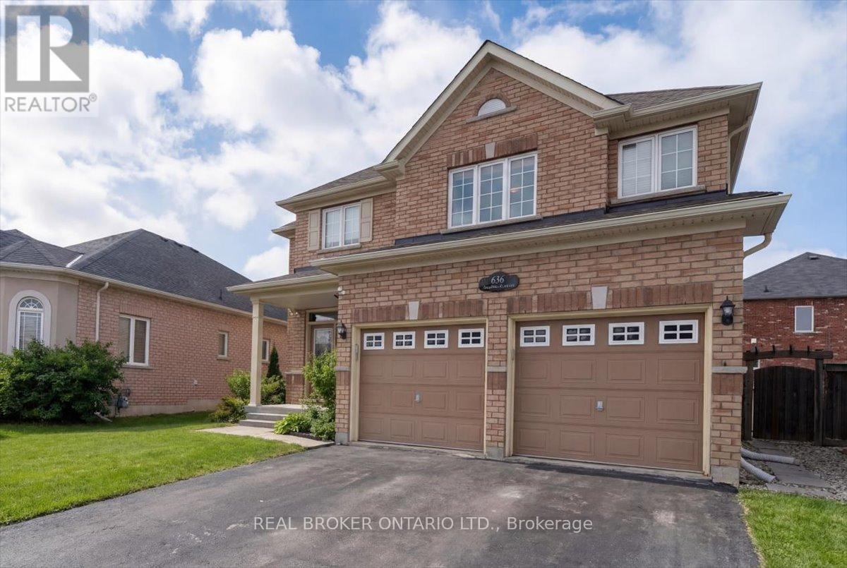 636 Serafini Crescent, Milton, Ontario  L9T 7P1 - Photo 5 - W13801492