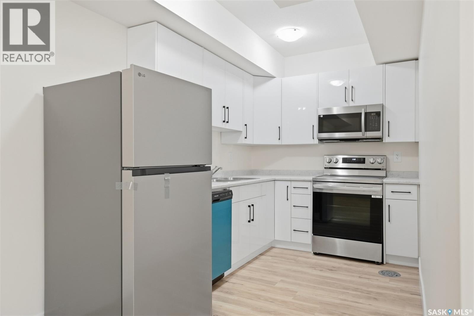 559 Kalra Street, Saskatoon, Saskatchewan  S7W 1E7 - Photo 34 - SK048797