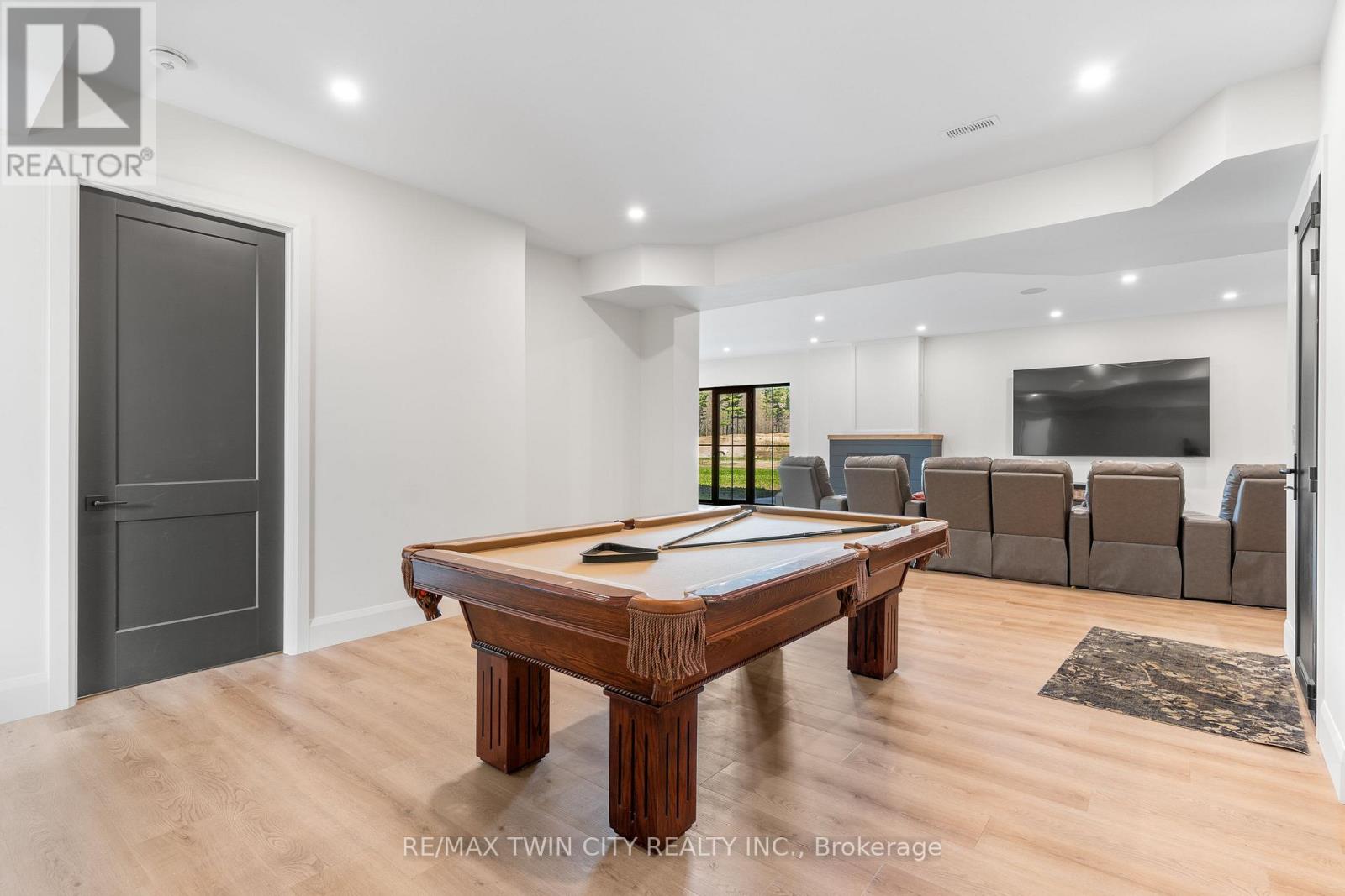 742 Country Squire Road, Waterloo, Ontario  N2J 4G8 - Photo 44 - X13801188