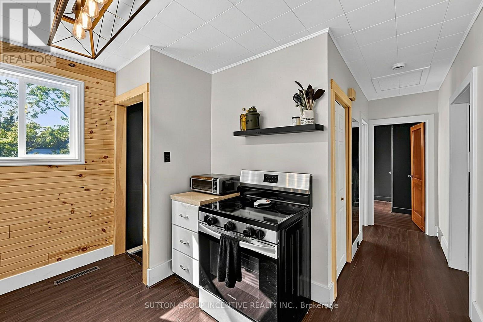 381 David Street E, Gravenhurst, Ontario  P1P 1L9 - Photo 16 - X13801414
